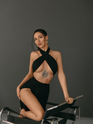 Эмили Гармониянова