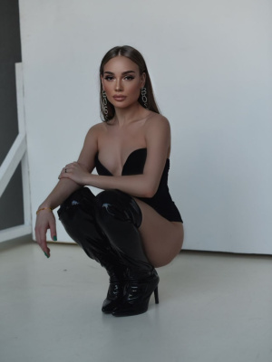 Оливия Поднимайкина